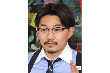 オズワルド伊藤、学生時代に他校まで見に行った美人同級生とは? 画像