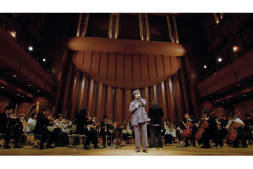 三浦大知、総勢59名のオーケストラの演奏で「燦燦」歌唱したライブ映像公開! 画像