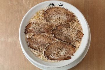 幻のカルボナーララーメンが復活!「麺屋優光」2店舗で通常メニューとして登場 画像