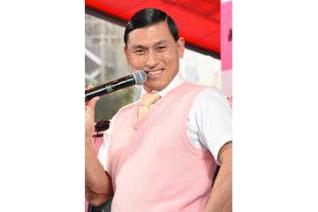 オードリー春日、体張った芸風は学生時代から!「1ヵ月半くらい誰とも話さなかった」ことも 画像
