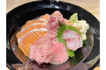【実食】究極のお好み丼が100円!?”俺の魚を食ってみろ!!”のハイコスパランチを実食レポ! 画像