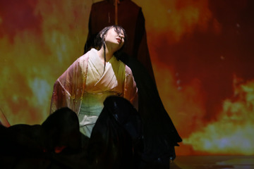 元SKE48・高柳明音、浴衣姿でびしょ濡れに!出演舞台『追想・地獄変』が千秋楽 画像