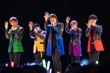 Hi☆Five、笑顔と涙で5人体制ラストライブ 画像