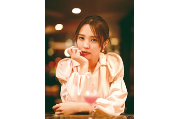櫻坂46・小林由依の2nd写真集発売!横浜妄想デートに、水着&ランジェリーカットも収録 画像
