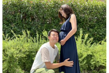フォーリンラブ・ハジメ、妻が第1子妊娠！6年にわたる男性不妊の治療経て 画像