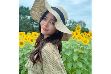 カンコー学生服『カンコー委員会』5期生・田仲埜愛、ひまわり畑の美少女カット公開 画像