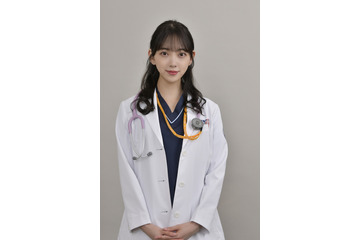 元乃木坂46・堀未央奈、白衣姿投稿!「カッコいい」「この病院に入院したい」の声 画像