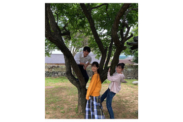 福原遥、赤楚衛二・山下美月との幼なじみ仲良し3ショット公開！朝ドラ『舞いあがれ！』 画像