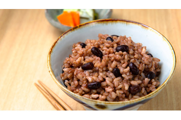 一味違うレトルト「安心玄米ごはん」に新ラインナップが登場! 画像