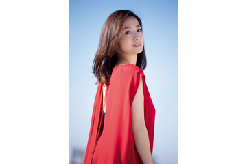 「柔らかく、美しく」上戸彩、FLASHで表紙&巻頭10Pグラビア 画像