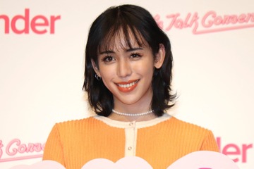 ryuchell、ミニスカ美脚写真公開！「どんどん可愛くなる」 画像