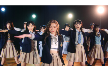 AKB48、本⽥仁美センターの61stシングル「どうしても君が好きだ」MV公開！テーマは「⻘春の1ページ」 画像