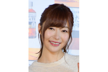 指原莉乃、セクシー目線で表参道ジャック!巨大広告に興奮「思ってたよりも私だらけ」 画像