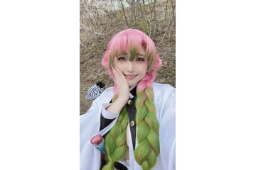 あまつまりな、『鬼滅』甘露寺蜜璃コスプレがセクシー! 画像