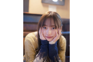 日向坂46・影山優佳、1st写真集発売を記念したパネル展が東名阪5店舗で開催決定! 画像