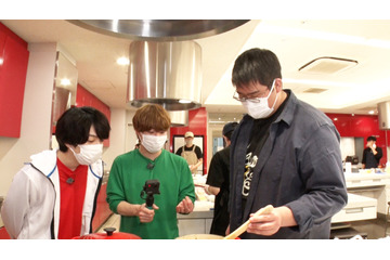 なにわ男子の西畑＆大橋が「京大カレー部」に体験入部！絶品カレーに大興奮 画像