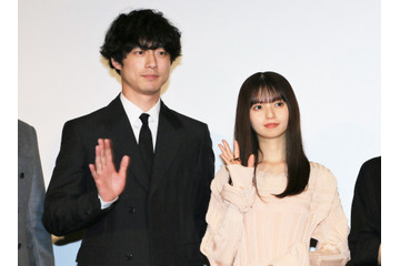 齋藤飛鳥、坂口健太郎に「え~恋人?ごめんなさい…」と謝罪!坂口「告白する前にフラれました」 画像