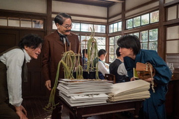 万太郎、憧れの植物学者と夢の対面!好奇心がさらに加速『らんまん』第14話 画像