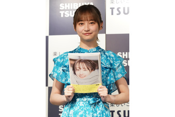 日向坂46・影山優佳、写真集発売!メンバーの反応明かす「優佳ってこんな体してるんだ」 画像