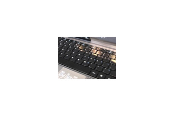 【COMPUTEX TAIPEI 2009(Vol.21)ビデオニュース】スリムノート「Timeline」シリーズをチェックする 画像