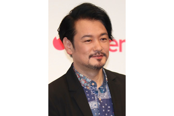 笑顔から表情が戻らない!?小田井涼平、「純烈」時代の秘話明かす 画像
