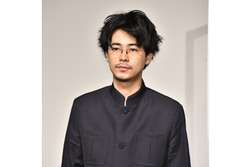 成田凌、「将来の夢は藤井隆」子どもの頃の憧れの芸人語る 画像