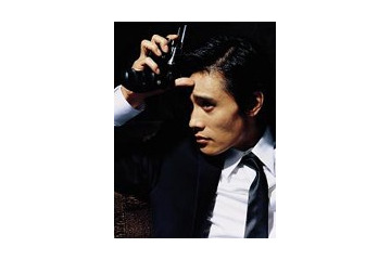 イ・ビョンホン「甘い人生」のFlash待受け、ポニーキャニオンから 画像