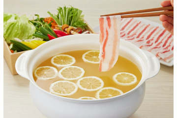 しゃぶしゃぶ温野菜に夏鍋登場！ひんやり「塩レモン鍋」と超発汗「旨辛もつ鍋」 画像