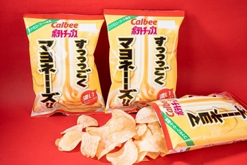 ファミマ×カルビーの濃いポテチ第2弾「すっっっごくマヨネーーーズ！！味」新発売 画像