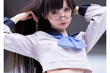 『十三機兵防衛圏』薬師寺恵とビッグサイトで焼きそばパンデートしたい！人気レイヤー・まゆろん 画像