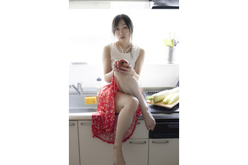 須田亜香里、SKE48卒業から1年の節目・11月1日にフォトエッセイ発売 画像