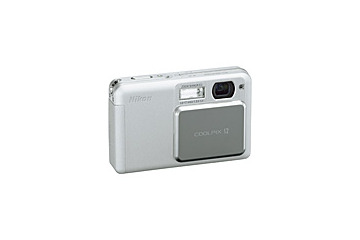 ニコン、フェイスクリアー機能と生活防水機能搭載の510万画素デジカメ「COOLPIX S2」 画像