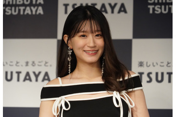 NMB48上西怜、『BUBKA』で黒田楓和とペアグラビア披露！「Sexy最高クラス」「綺麗です」 画像