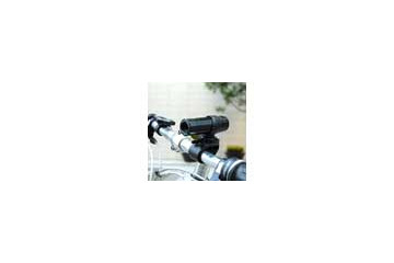 「映像サイクリング」が楽しめる自転車用の小型ビデオカメラ 画像