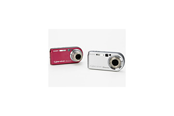 ソニー、720万画素のスタミナデジカメ「サイバーショット DSC-P200」　ソニースタイル限定モデル 画像