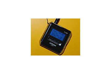ビクター、ダイレクト録音機能搭載の1Gバイト/512Mバイトメモリプレーヤー 画像