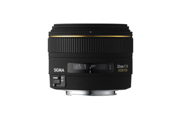 シグマ、「30mm F1.4 EX DC HSM」ニコン用の発売日決定 画像