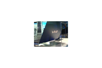 【CEATEC JAPAN 2009 Vol.11:動画】ソニーブースで超薄型「VAIO X」を発見! 画像