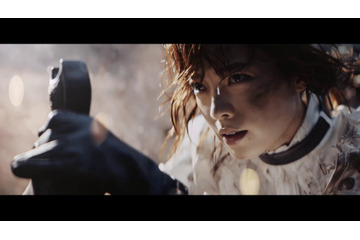 平手友梨奈、剣を使用したアクションに初挑戦! 画像