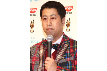 ウエストランド井口、2列ある前歯にスタジオ悲鳴! 画像