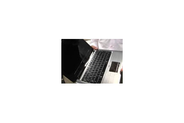 【ビデオニュース】日本HP、フルメタルボディーのHP Pavilion Notebook PC dm3／dm3a 画像