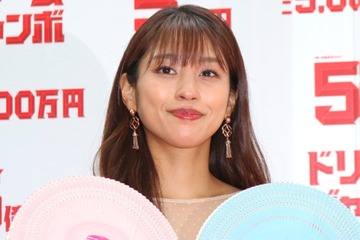 岡副麻希、第1子出産を報告 画像