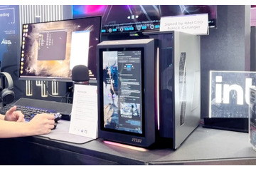 デスクトップの前面が液晶になったAI搭載の面白デスクトップ！「背負えるPC」も発見 画像