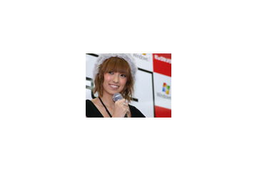 【フォトレポート】アッキーナがWindows 7発売を祝福 画像