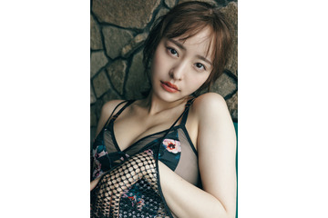 高崎かなみ、最高のセクシーさを体現! 約2年半ぶりに『blt graph.』へ 画像