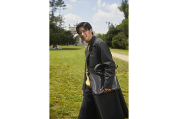 Snow Man・目黒蓮、最新メンズコレクションを完璧な着こなし！ FENDIスペシャル動画が公開 画像