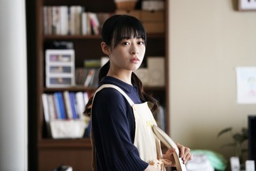 森七菜が『ほん怖』初主演!25周年スペシャルで団地の恐怖体験 画像
