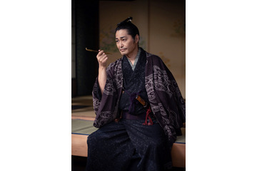 安田顕が平賀源内役に挑戦!大河ドラマ「べらぼう」 画像
