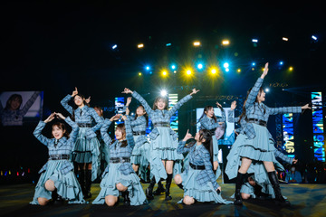 日向坂46アンダーグループ・ひなた坂46が横アリで熱狂ライブ! 宮地すみれ「がむしゃらに努力し続けたいと思います」 画像