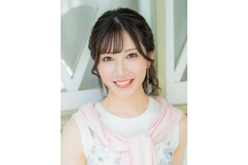 ウェザーニュースキャスターたちの笑顔あふれるカレンダー! 卓上と壁掛けの2種類が販売決定 画像